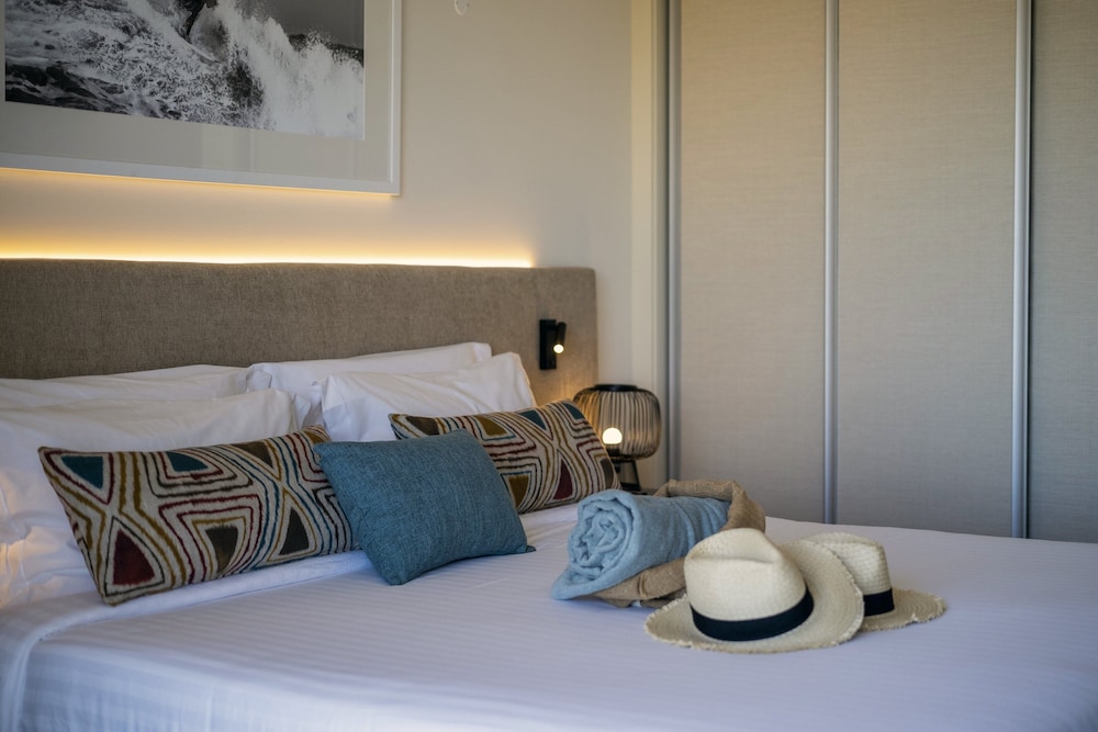 crowne plaza caparica lisbon by ihg