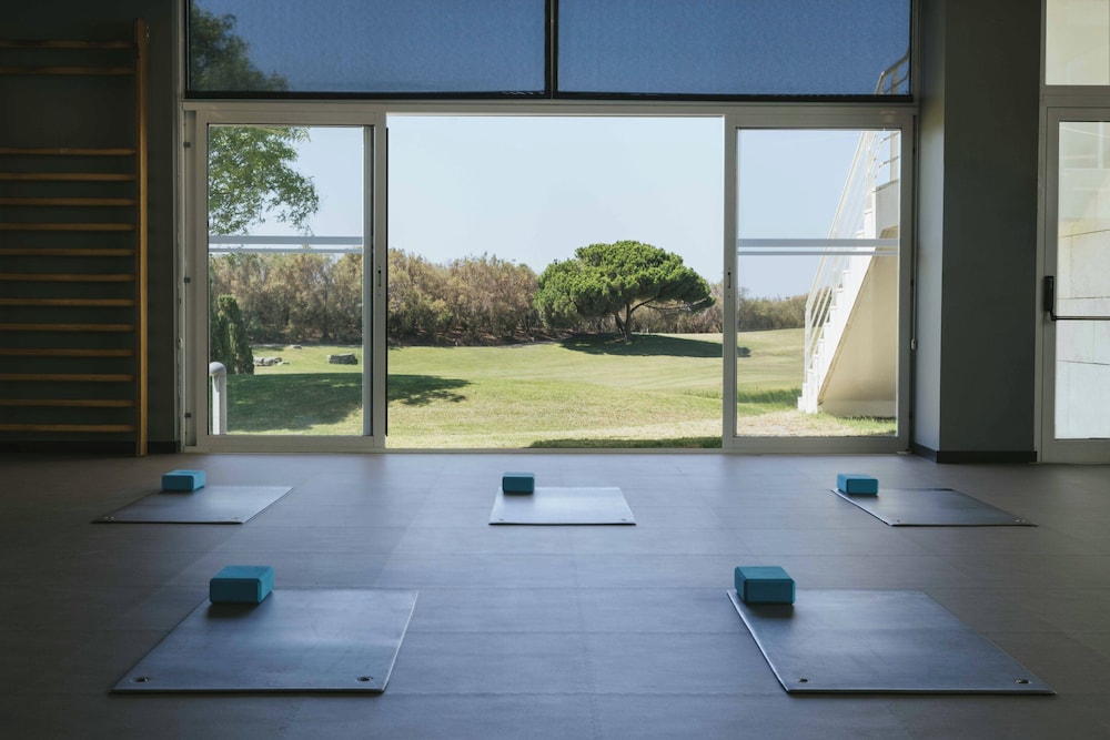 crowne plaza caparica lisbon by ihg