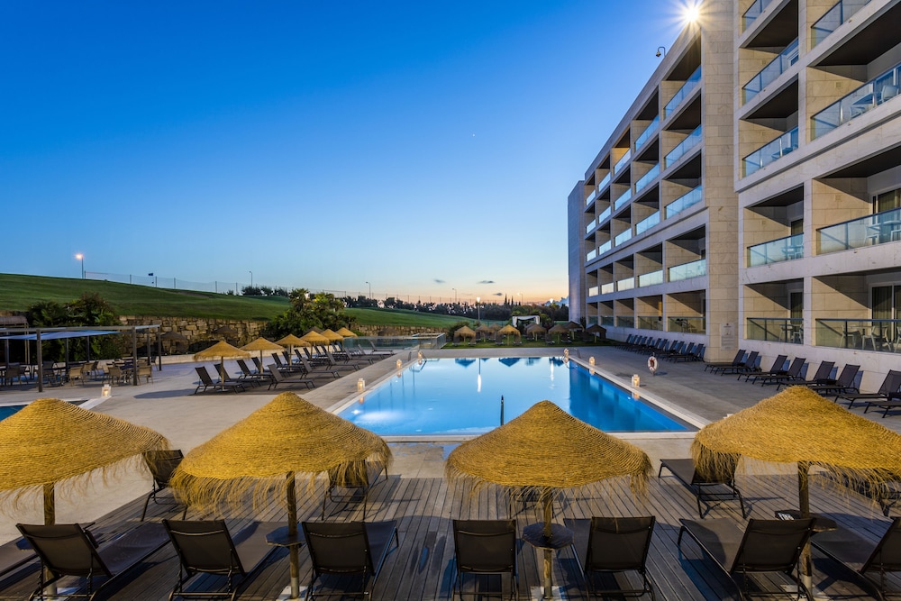 crowne plaza caparica lisbon by ihg