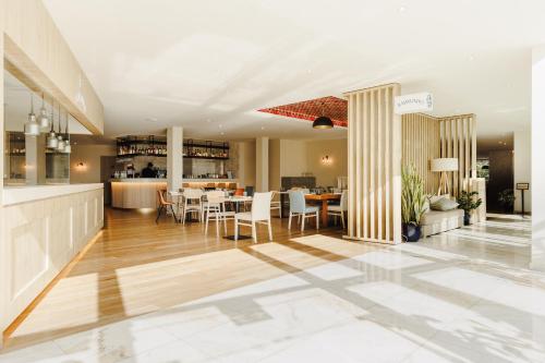crowne plaza caparica lisbon by ihg