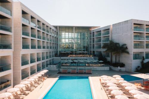 crowne plaza caparica lisbon by ihg