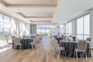 crowne plaza caparica lisbon by ihg