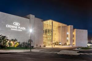 crowne plaza caparica lisbon by ihg