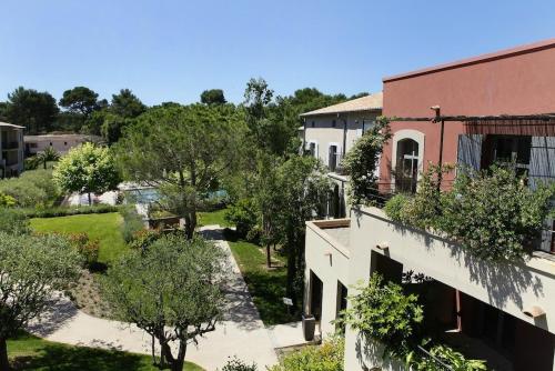 Les Mas Du Grand Vallon,Cannes>>Alpes-Maritimes,4 star