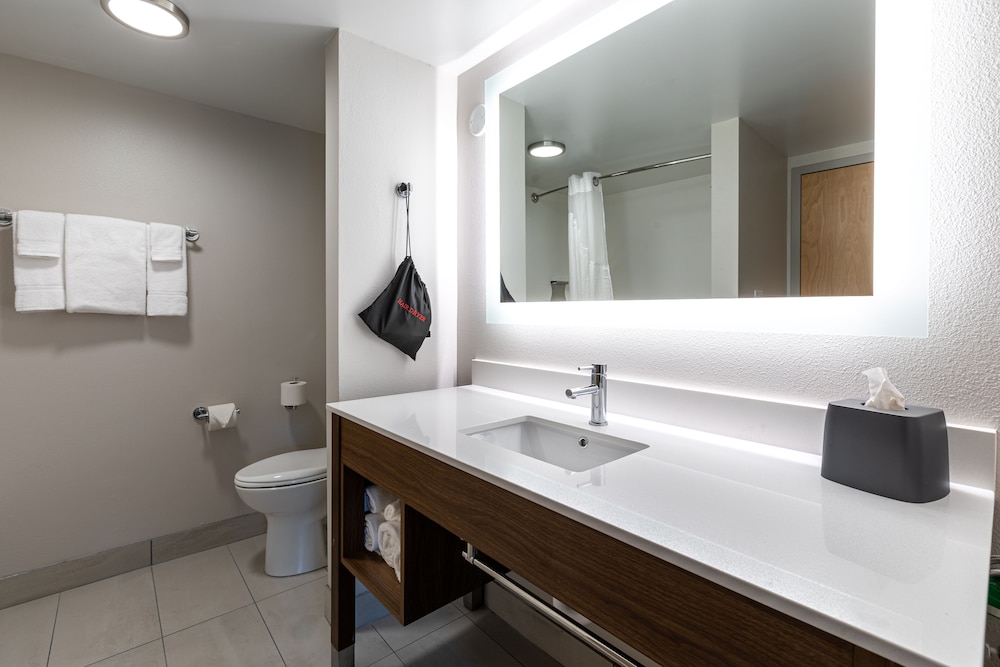 holiday inn express and suites asheville downtown by ihg