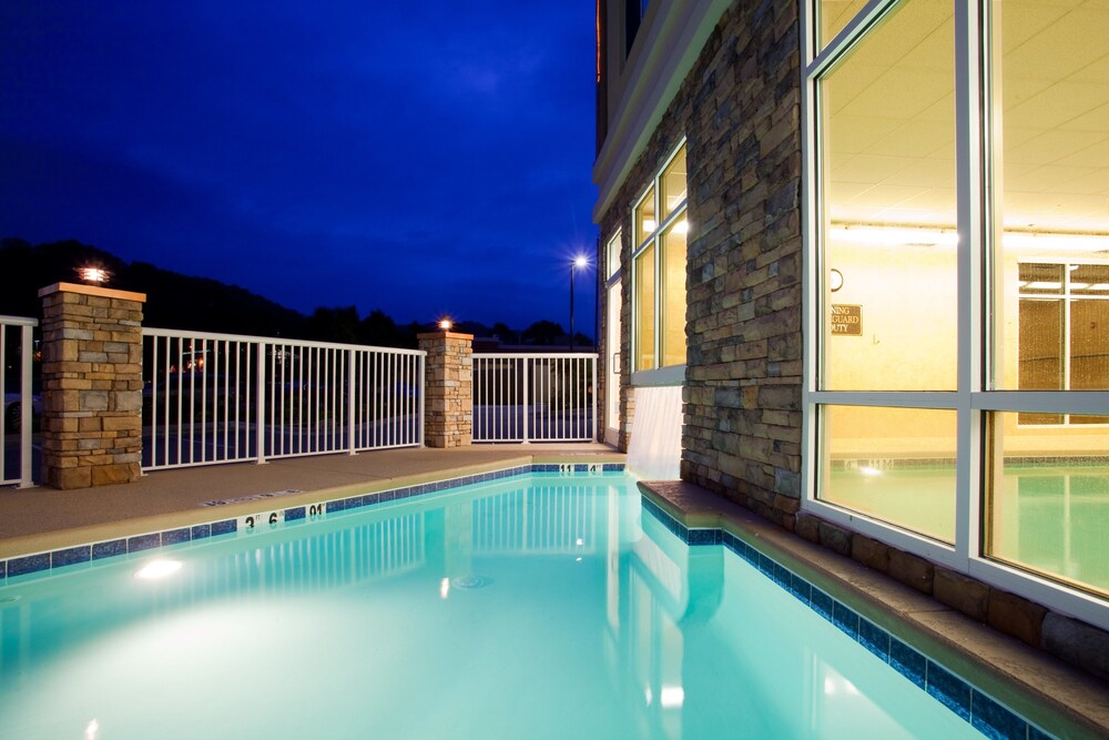 holiday inn express and suites asheville downtown by ihg