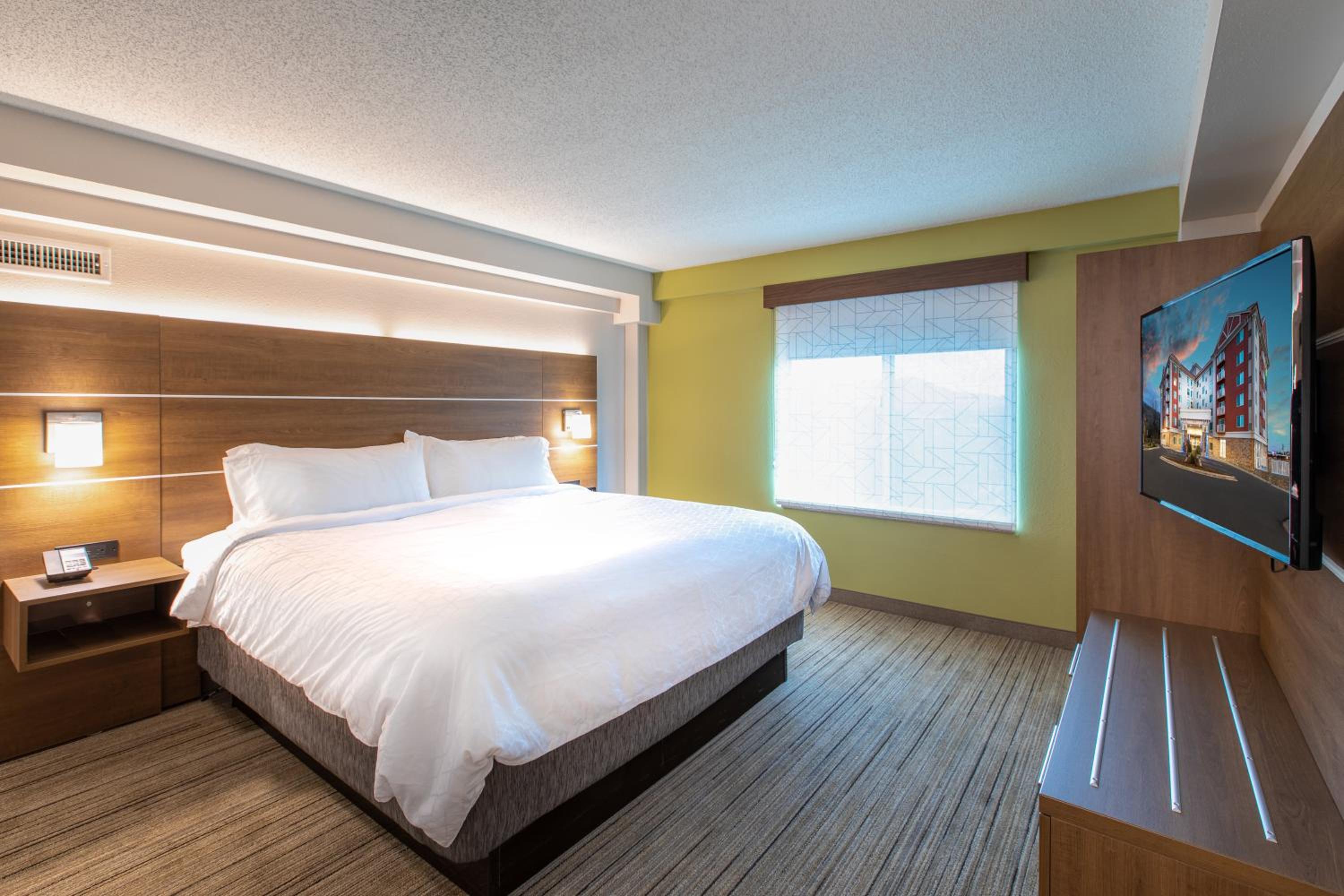 holiday inn express and suites asheville downtown by ihg