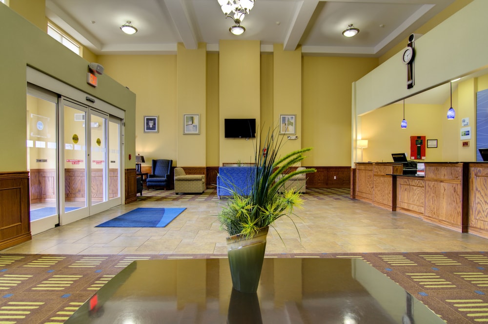holiday inn express hotel and suites kansas city sports complex