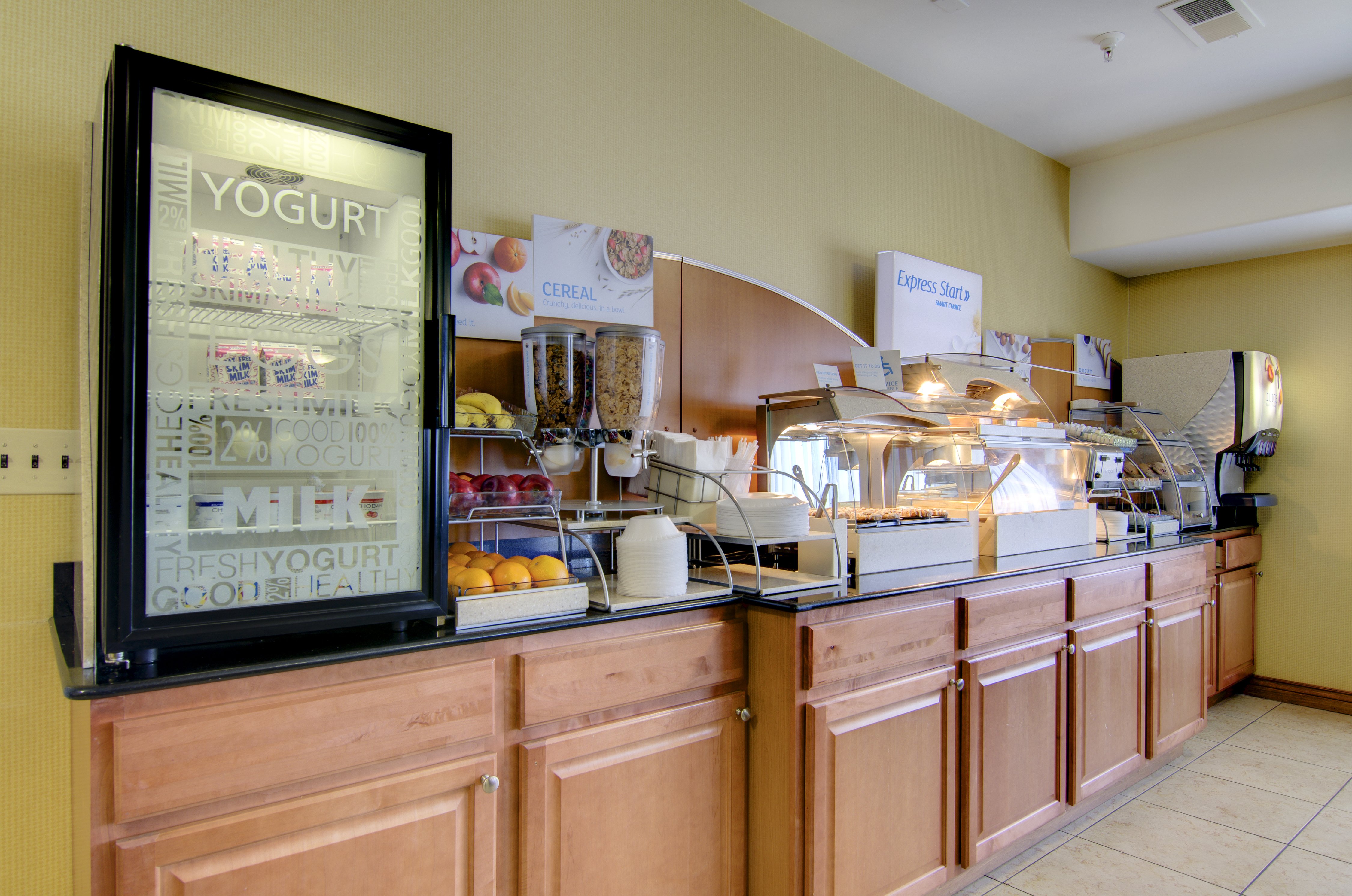 holiday inn express hotel and suites kansas city sports complex