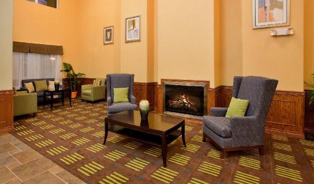 holiday inn express hotel and suites kansas city sports complex