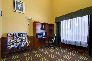 holiday inn express hotel and suites kansas city sports complex