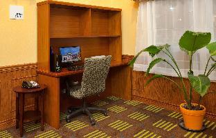 holiday inn express hotel and suites kansas city sports complex