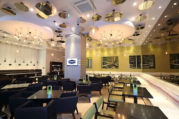 hampton by hilton panama