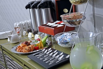 hampton by hilton panama