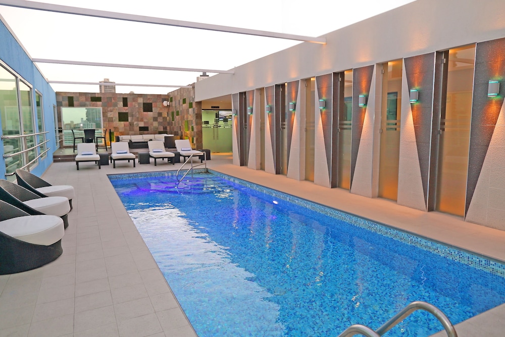 hampton by hilton panama