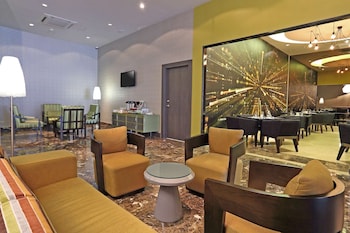 Hampton By Hilton Panama,El Cangrejo>>Bella Vista,3 star