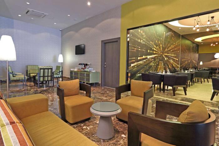 hampton by hilton panama