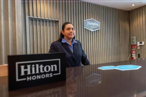 hampton by hilton panama