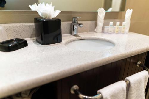 hampton by hilton panama