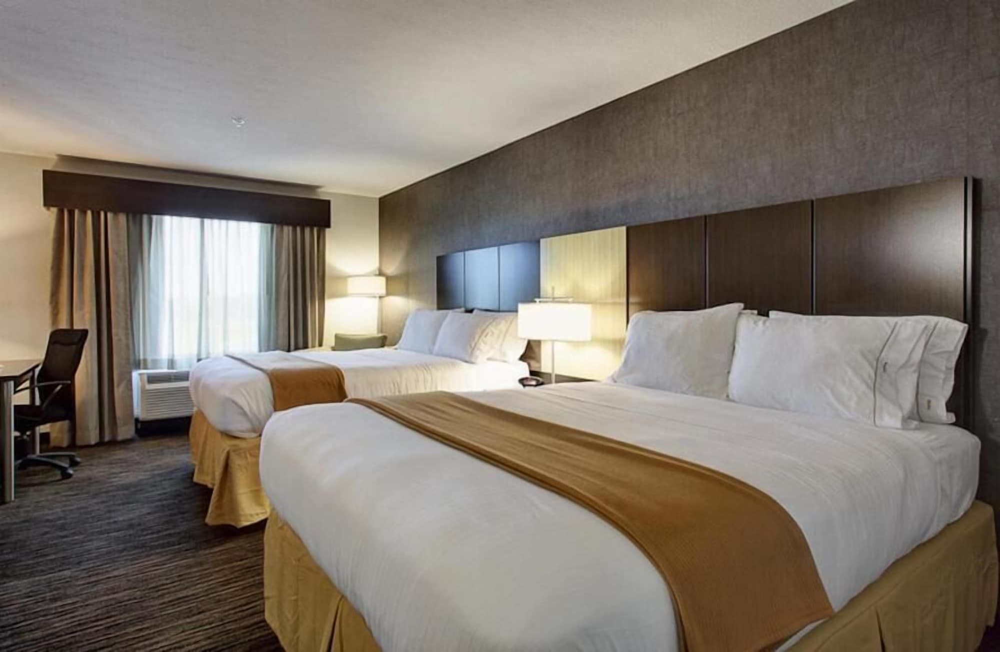 holiday inn express hotel and suites north fremont by ihg