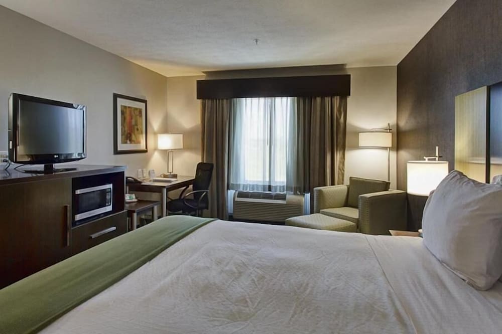 holiday inn express hotel and suites north fremont by ihg