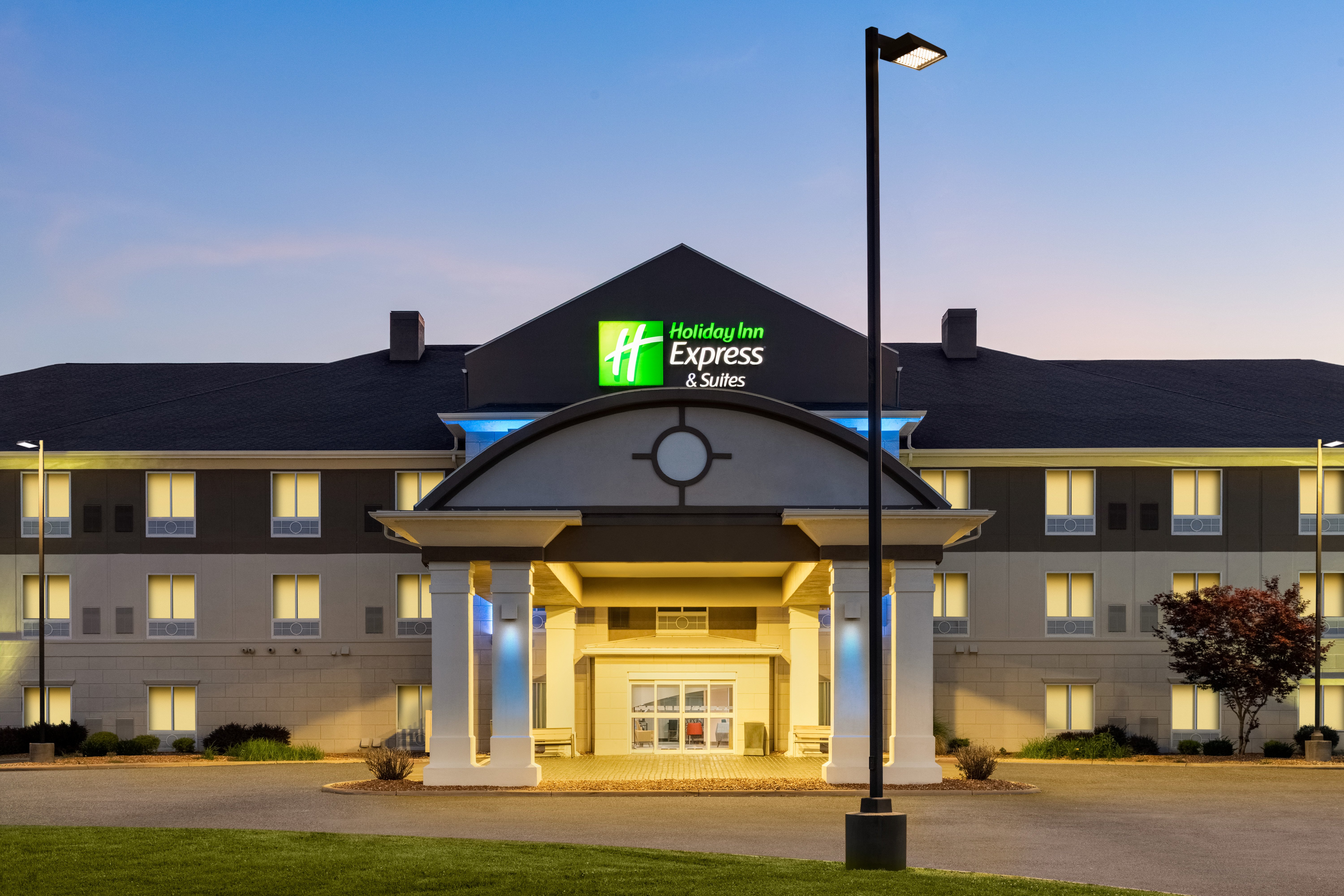 holiday inn express hotel and suites north fremont by ihg