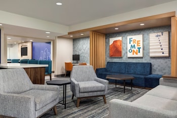 Holiday Inn Express Hotel & Suites North Fremont By Ihg,Erie County>>Clyde,3 star