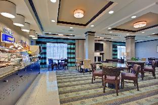 holiday inn express and suites ottawa west nepean