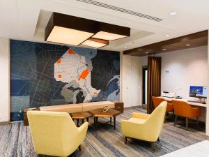 holiday inn express and suites ottawa west nepean