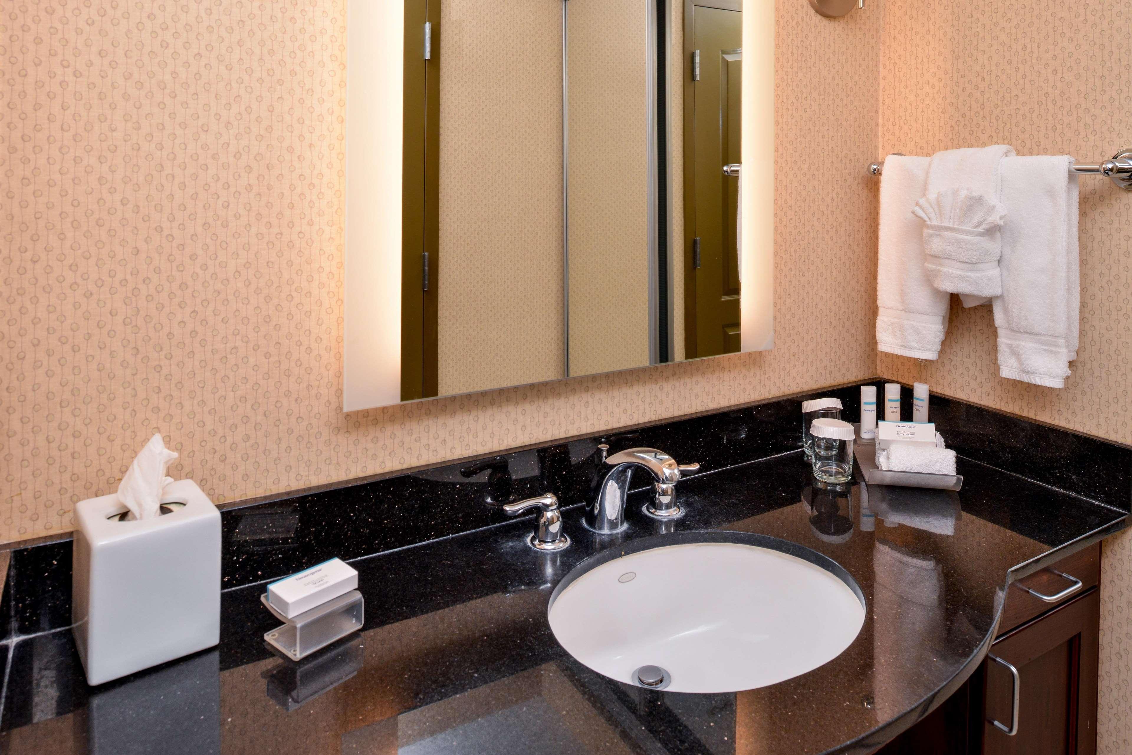 homewood suites by hilton fresno