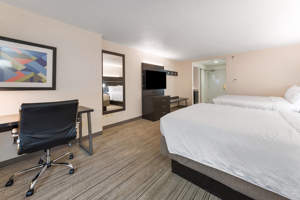 holiday inn express columbus downtown by ihg