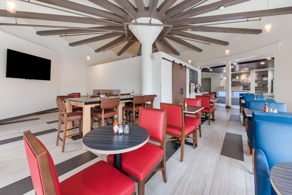 holiday inn express columbus downtown by ihg