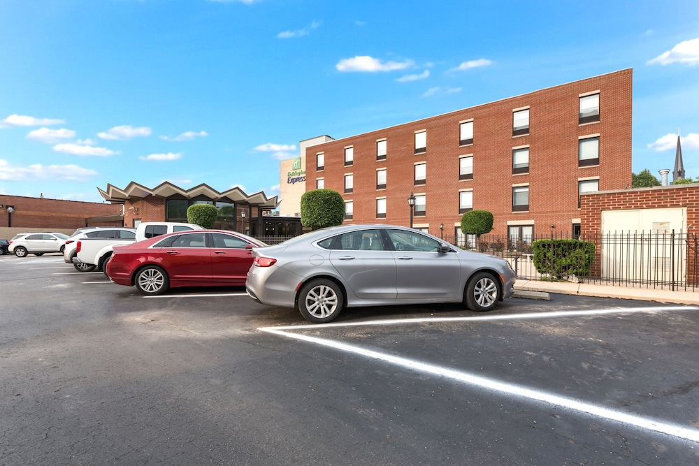 holiday inn express columbus downtown by ihg