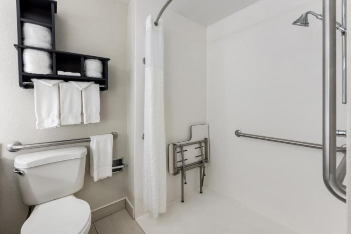 holiday inn express columbus downtown by ihg