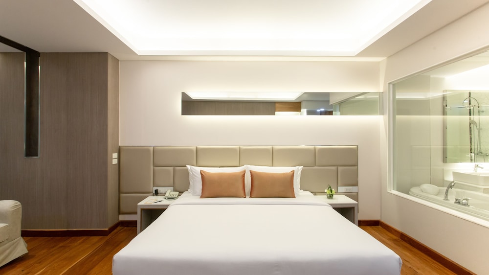 khum phucome hotel chiang mai