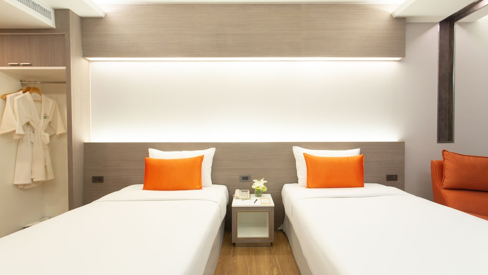 khum phucome hotel chiang mai