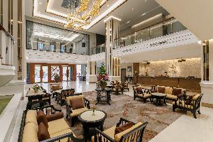 amora hotel tapae chiang mai