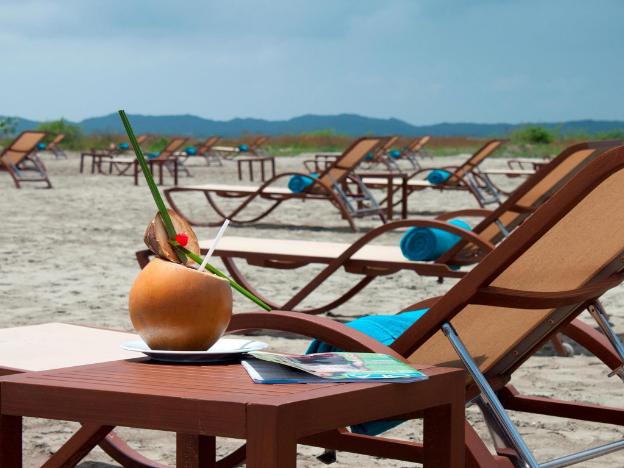 hotel estelar playa manzanillo