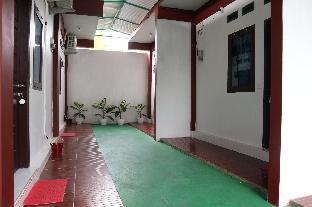 Spot On 1772 Hotel Penginapan Cemara Syariah,,2 star