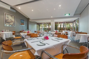 Airport International Hotel Brisbane,Brisbane Airport>>Brisbane,4 star