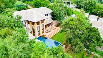 Pawanthorn Luxury Pool Villa Samui,Bophut>>Bo Phut Beach,5 star