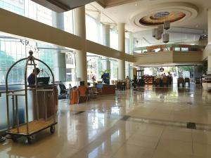 cebu parklane international hotel