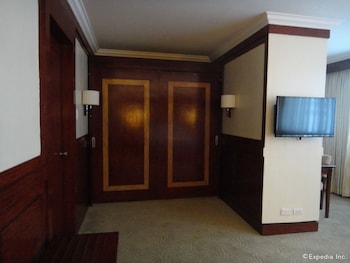 Cebu Parklane International Hotel,Bohol>>Balamban,3 star