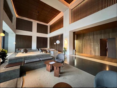 the establishment est kl sentral by loop suites