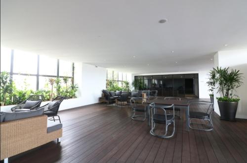 the establishment est kl sentral by loop suites