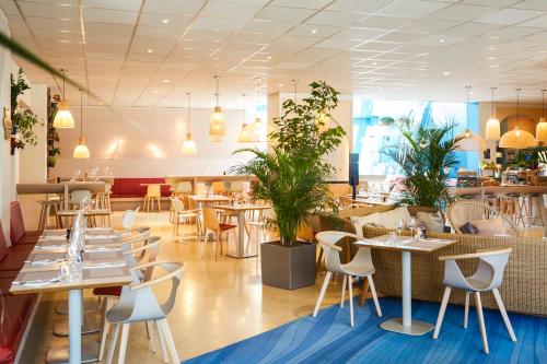 ibis styles toulon centre port