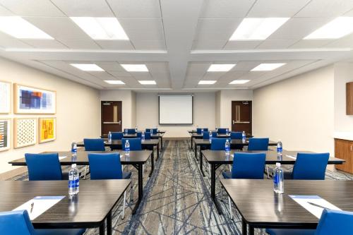 holiday inn express hotel and suites eugene downtown university by ihg