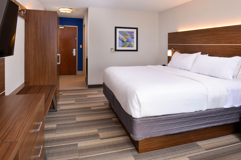 holiday inn express hotel and suites urbana champaign by ihg