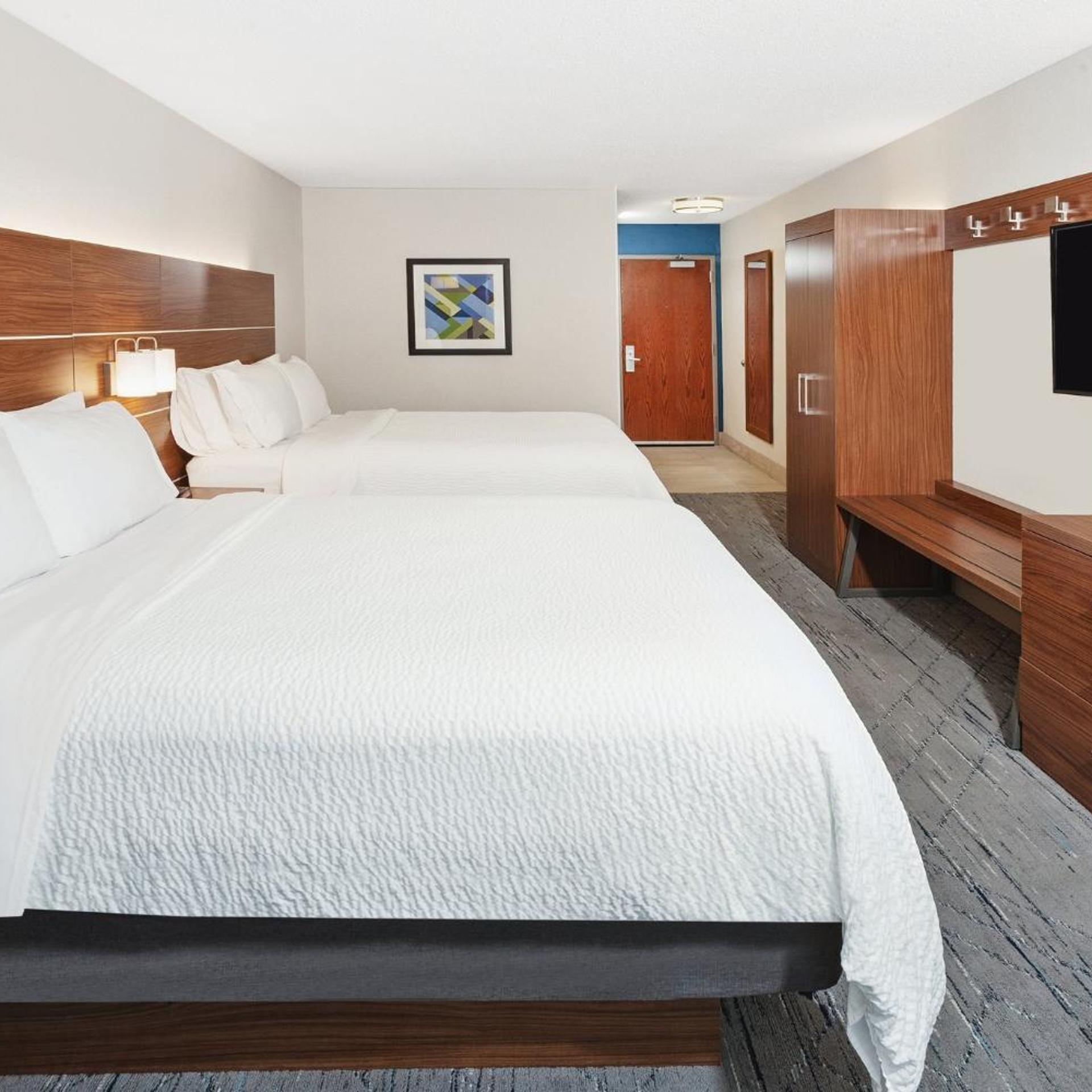 holiday inn express hotel and suites urbana champaign by ihg