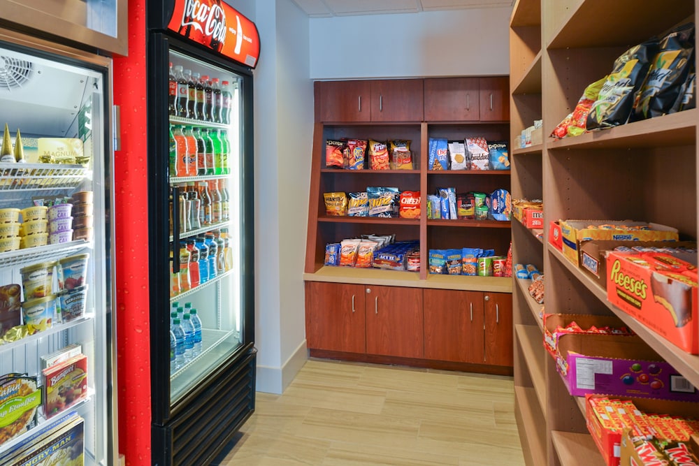 holiday inn express hotel and suites urbana champaign by ihg
